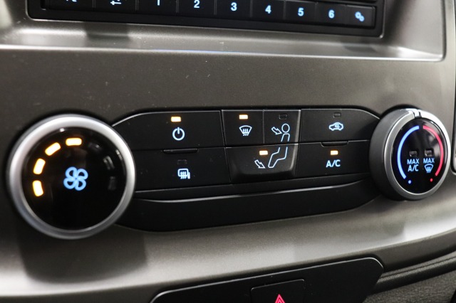 Ford Transit Custom 2.0 TDCI 130PK Automaat EURO 6 - Airco - Cruise - PDC - €18.900,- Excl.