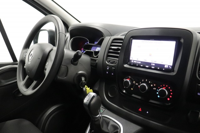 Renault Trafic 2.0 dCi 145PK Automaat EURO 6 - Airco - Navi - Cruise - Camera - €14.900,- Excl.