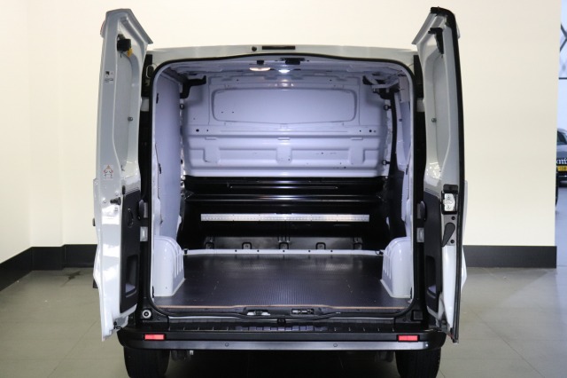 Renault Trafic 2.0 dCi 145PK Automaat EURO 6 - Airco - Navi - Cruise - Camera - €14.900,- Excl.