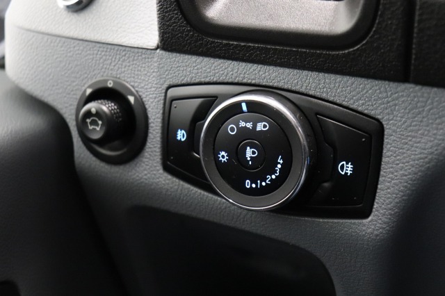 Ford Transit 2.0 TDCI 130PK L3H3 EURO 6 - Airco - Navi - Cruise - Camera - € 11.900,- Excl.