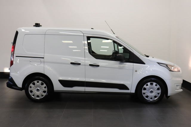 Ford Transit Connect 1.5 EcoBlue EURO 6 - Airco - Navi - Trekhaak - €9.900,- Excl.