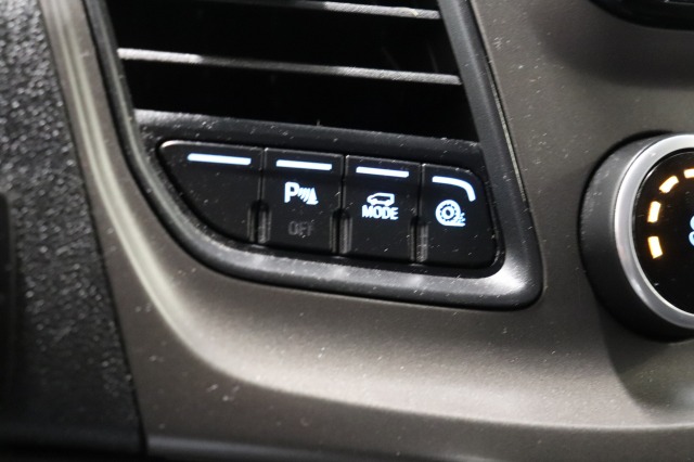 Ford Transit 2.0 TDCI 130PK L2H2 EURO 6 - Airco - Cruise - Imperiaal - PDC - €14.900,- Excl.