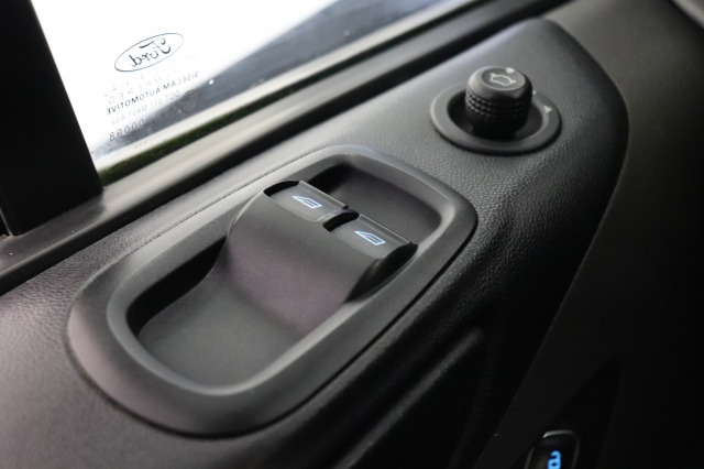 Ford Transit Custom 2.0 TDCI MHEV EURO 6 - Airco - Cruise - Camera - €13.499,- Excl.