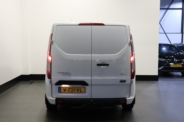 Ford Transit Custom 2.0 TDCI EURO 6 - Airco - Cruise - Trekhaak - € 12.950,- Excl.