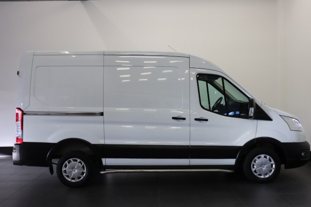 Ford Transit 2.0 TDCI L2H2 EURO 6 - Airco - Cruise - PDC - €13.900,- Excl.