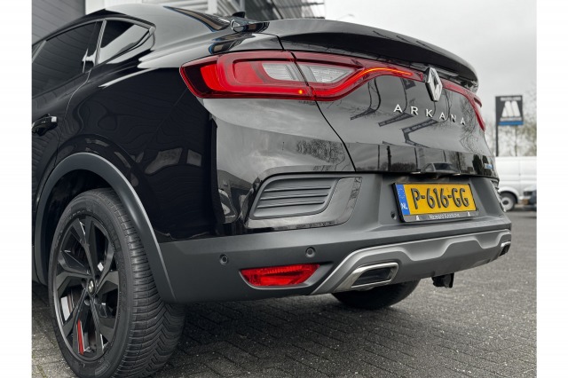 Renault Arkana 1.6 E-Tech Hybrid 145PK R.S. Line | Leder | ACC | Camera | Trekhaak | €22.900,- incl. BTW