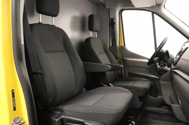 Ford Transit 2.0 TDCI 130PK L3H2 EURO 6 - Airco - Cruise - PDC - €14.900,- Excl.