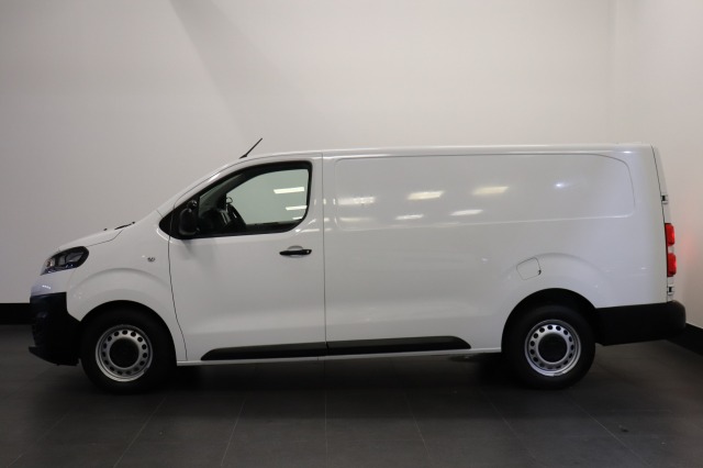 Opel Vivaro 2.0 CDTI 145PK L3 EURO 6 - Airco - Cruise - PDC - €14.900,-  Excl.