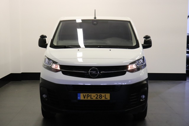 Opel Vivaro 2.0 CDTI 145PK L3 EURO 6 - Airco - Cruise - PDC - €14.900,-  Excl.