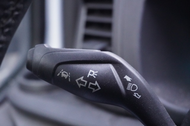 Ford Transit Custom 2.0 TDCI 130PK 2x Schuifdeur L2 - EURO 6 - Airco - Cruise - PDC - €13.950,- Excl.