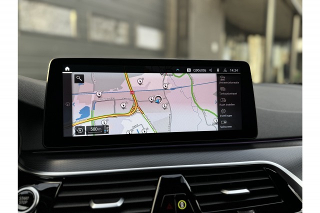 BMW 5 Serie Touring 530e xDrive High Executive M Sport | Massage | H&K | 20'' | 360 Camera | € 25.900,- incl. BTW