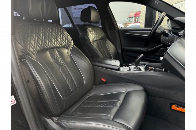 BMW 5 Serie Touring 530e xDrive High Executive M Sport | Massage | H&K | 20'' | 360 Camera | € 25.900,- incl. BTW