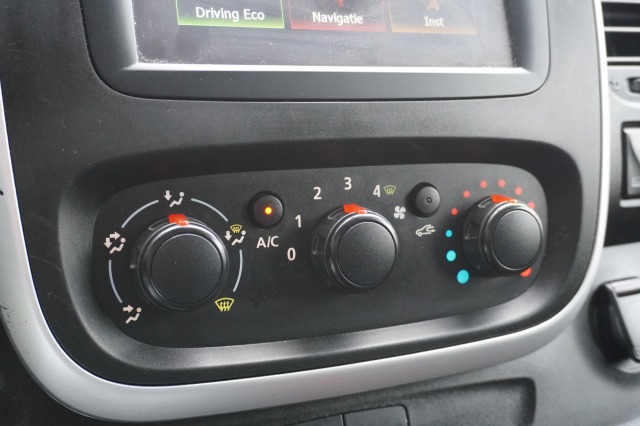 Nissan NV300 1.6 dCi 120PK L2 EURO 6 - Airco - Navi - Cruise - €9.900,- Excl.