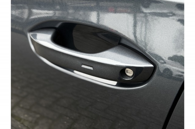 CUPRA Formentor 1.4 e-Hybrid Performance 204PK | Camera | ACC | 19'' | Stoel en stuur verw. | Carplay | €25.900,-