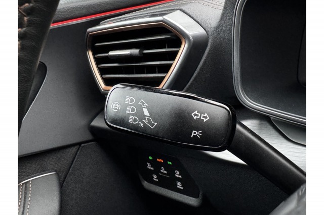 CUPRA Formentor 1.4 e-Hybrid Performance 204PK | Camera | ACC | 19'' | Stoel en stuur verw. | Carplay | €25.900,-