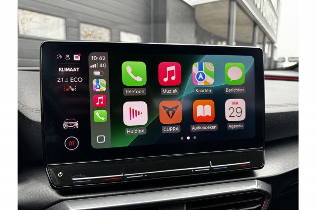 CUPRA Formentor 1.4 e-Hybrid Performance 204PK | Camera | ACC | 19'' | Stoel en stuur verw. | Carplay | €25.900,-