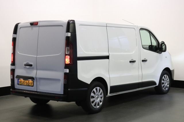 Renault Trafic 2.0 dCi 145PK 2x Schuifdeur EURO 6 - Airco - Navi - Cruise - € 11.499,- Excl.