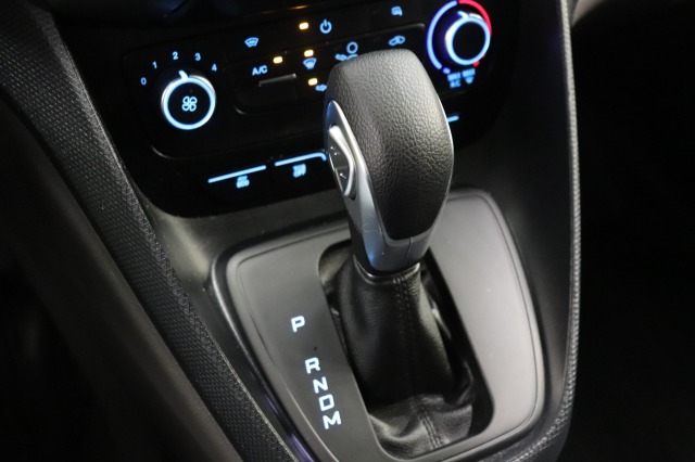 Ford Transit Connect 1.5 EcoBlue 120PK Automaat EURO 6 - Airco - Navi -  Cruise - € 12.950,- Excl.