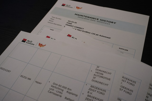 Ford Transit Connect 1.5 EcoBlue 120PK Automaat EURO 6 - Airco - Navi -  Cruise - € 12.950,- Excl.