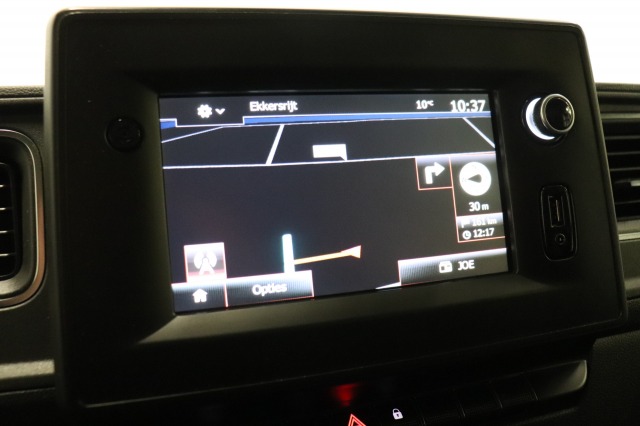 Renault Master 2.3 dCi 135PK L2H2 EURO 6 - Airco - Navi - Cruise - €16.950,-  Excl.