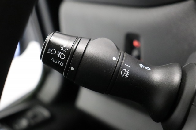 Renault Master 2.3 dCi 135PK L2H2 EURO 6 - Airco - Navi - Cruise - €16.950,-  Excl.