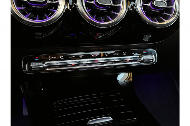 Mercedes-Benz A-Klasse 250 e Business Solution Luxury Limited | Pano | Burmester | Sfeer | Memory | Camera | €20.900,- Incl. BTW