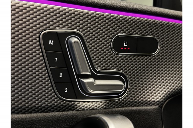 Mercedes-Benz A-Klasse 250 e Business Solution Luxury Limited | Pano | Burmester | Sfeer | Memory | Camera | €20.900,- Incl. BTW