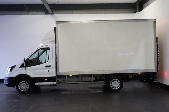 Ford Transit 2.0 TDCI L4 130PK bakwagen EURO 6 - Airco - Cruise - Laadklep - €25.950 Excl.