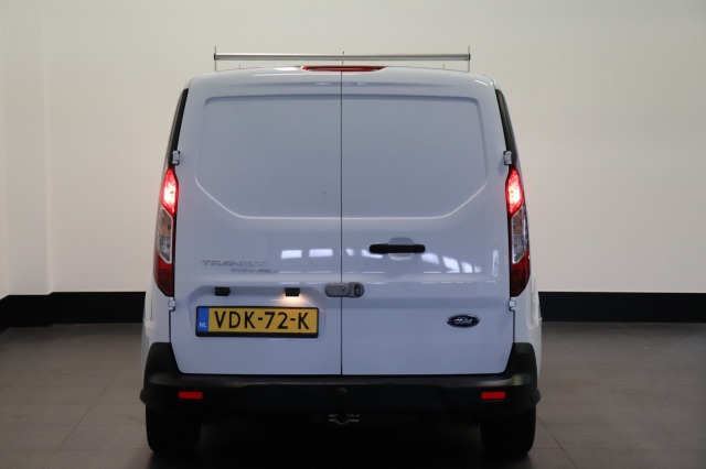 Ford Transit Connect 1.5 EcoBlue L2 EURO 6 - Airco - Carkit - Trekhaak - €9.950,- Excl. Ford Transit Connect 1.5 EcoBlue L2 EURO 6 - Airco - Carkit - Trekhaak - €9.950,- Excl.