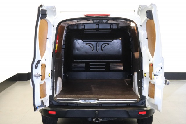 Ford Transit Connect 1.5 EcoBlue L2 EURO 6 - Airco - Carkit - Trekhaak - €9.950,- Excl. Ford Transit Connect 1.5 EcoBlue L2 EURO 6 - Airco - Carkit - Trekhaak - €9.950,- Excl.