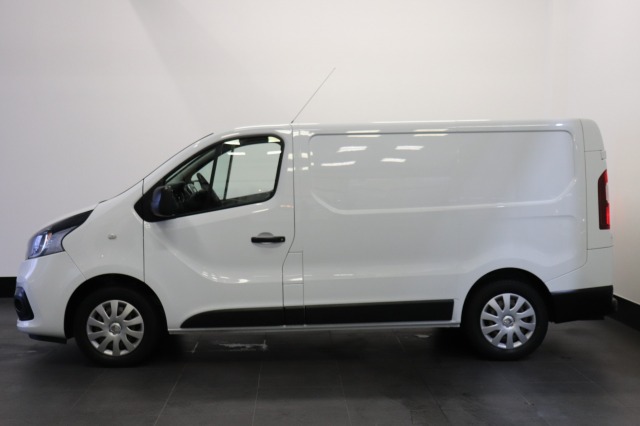 Renault Trafic 1.6 dCi EURO 6 - Airco - Navi - Cruise - €11.900,- Excl.