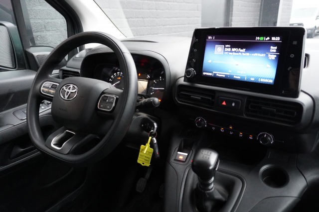 Toyota PROACE CITY 1.5 130PK Long EURO 6 - Airco - Navi - Cruise - €13.900,- Excl.