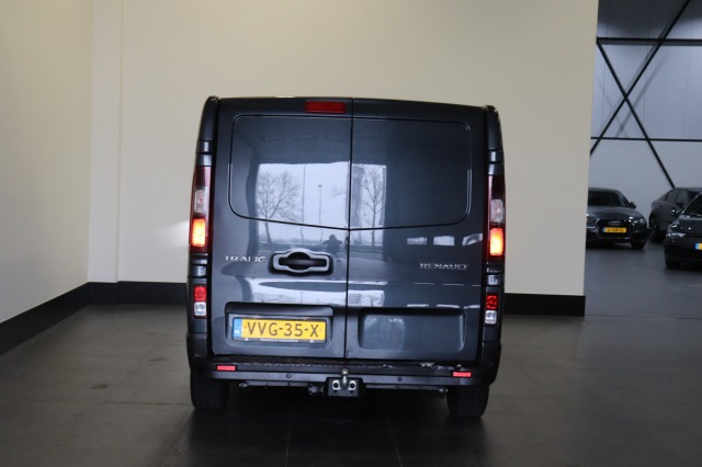 Renault Trafic 2.0 dCi L2 EURO 6 - Airco- Navi - Cruise - € 23.900, Excl.