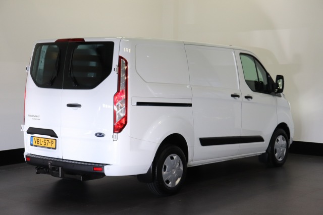 Ford Transit Custom 2.0 TDCI EURO 6 - Airco - Cruise - Trekhaak - €14.950,- Excl.