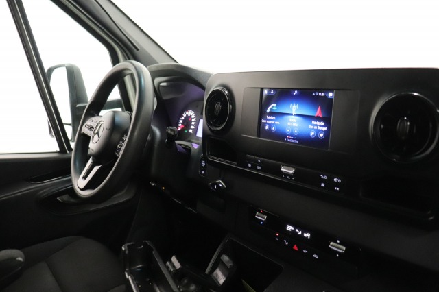 Mercedes-Benz Sprinter 314 2.2 CDI Automaat L3 Bakwagen EURO 6 - Airco - Navi - Cruise - Laadklep - €24.950,- Excl.