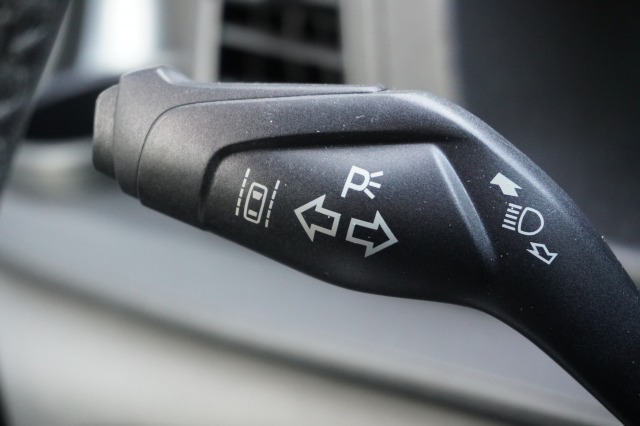 Ford Transit Custom 2.0 TDCI 130PK - EURO 6 - Airco - Navi - Cruise - €11.900,- Excl.