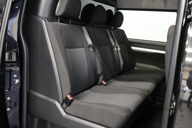 Opel Vivaro 2.0 CDTI 122PK L3 Dubbele Cabine EURO 6 - Airco - Navi - Cruise - € 15.950,- Excl. Opel Vivaro 2.0 CDTI 122PK L3 Dubbele Cabine EURO 6 - Airco - Navi - Cruise - € 15.950,- Excl.