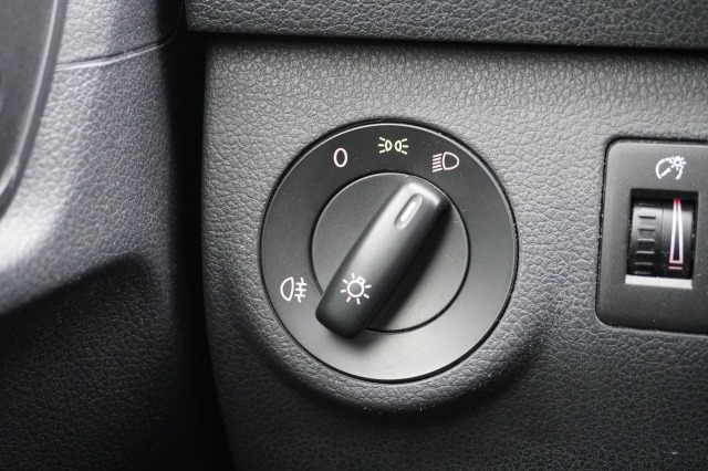 Volkswagen Caddy 2.0 TDI EURO 6 - Airco - Cruise - PDC - Trekhaak - € 11.950,- Excl.