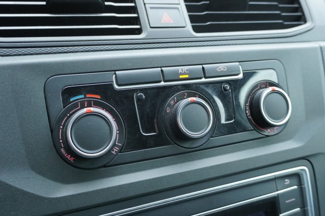 Volkswagen Caddy 2.0 TDI EURO 6 - Airco - Cruise - PDC - Trekhaak - € 11.950,- Excl.