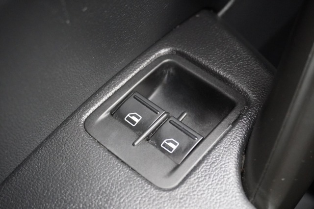 Volkswagen Caddy 2.0 TDI 102PK Automaat EURO 6 - Airco - Navi - Cruise - € 14.499,- Excl.