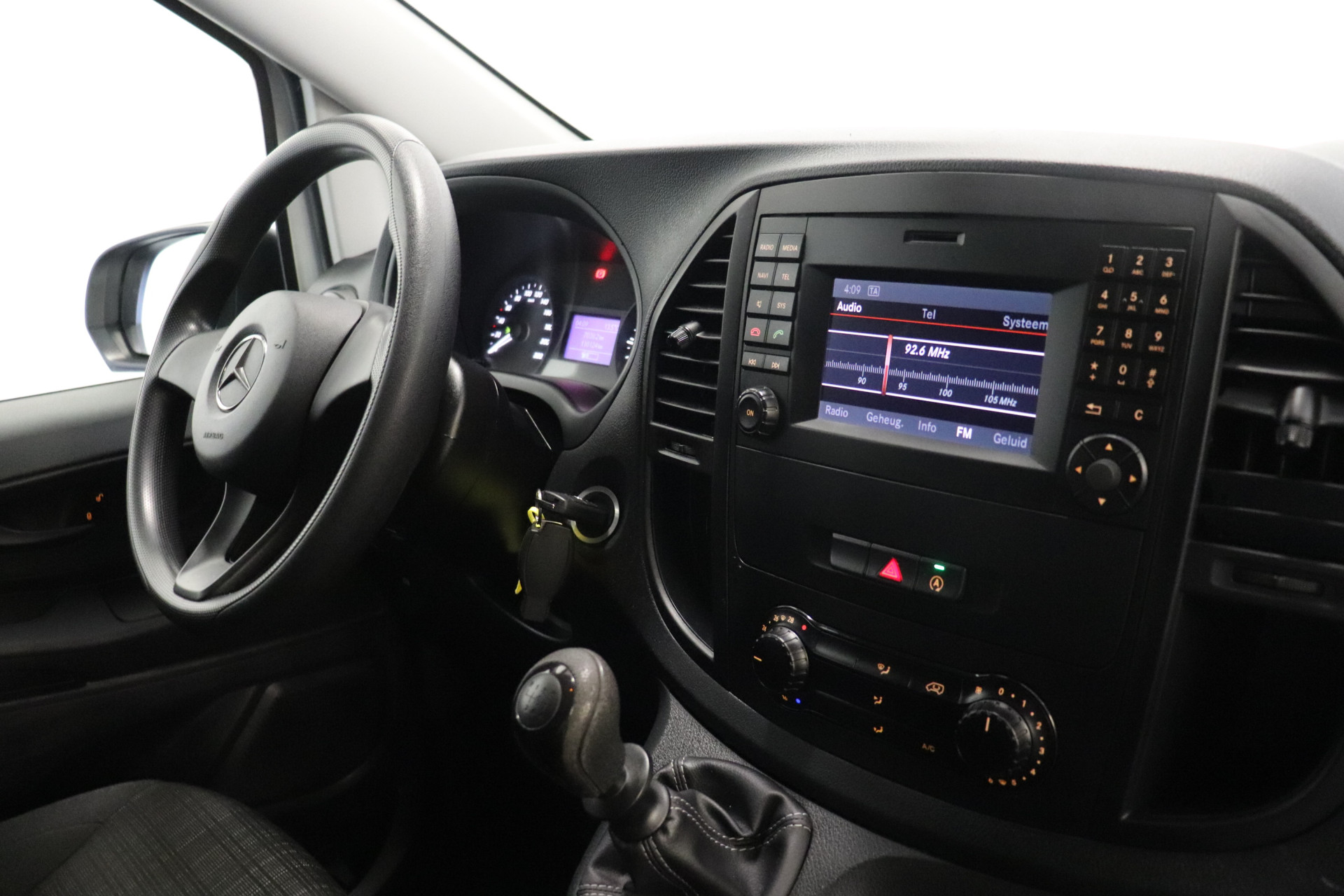 Mercedes-Benz Vito 110 CDI XL - EURO 6 - Airco - Camera - €14.499,- Excl. Mercedes-Benz Vito 110 CDI XL - EURO 6 - Airco - Camera - €14.499,- Excl.