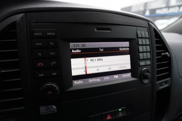 Mercedes-Benz Vito 110 CDI XL EURO 6 - Airco - Sidebars - Camera - €13.950,- Excl.