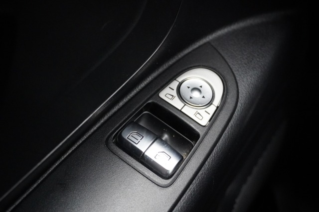 Mercedes-Benz Vito 110 CDI XL EURO 6 - Airco - Sidebars - Camera - €13.950,- Excl.
