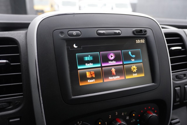 Renault Trafic 1.6 dCi 125PK L2 Dubbele Cabine EURO 6 - Airco - Navi - Cruise - € 14.499,- Excl.