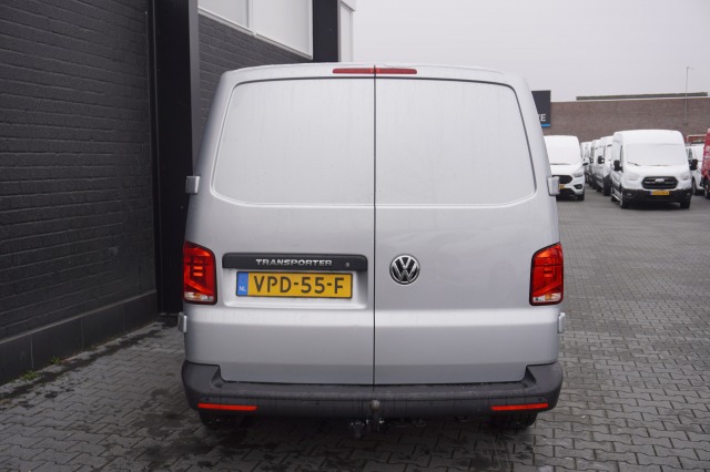 Volkswagen Transporter 2.0 TDI L2 - EURO 6 - Airco - Navi - Cruise - €20.950,- Excl.