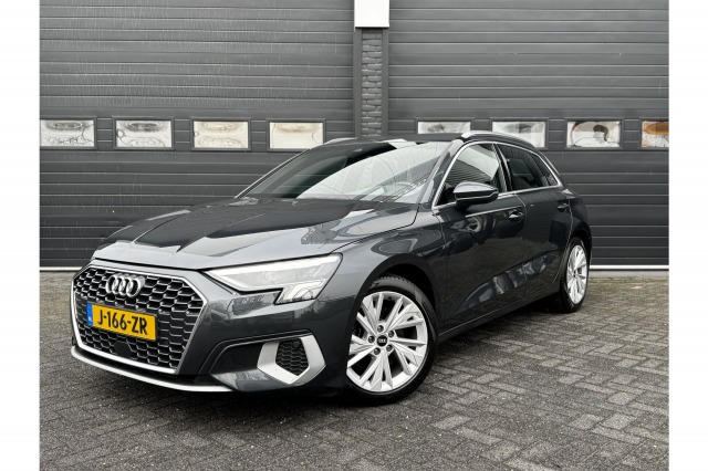 Audi A3 Sportback 35 TFSI 150PK Automaat Business edition | ACC | Carplay | Navi | Trekhaak | €21.900,- incl. BTW
