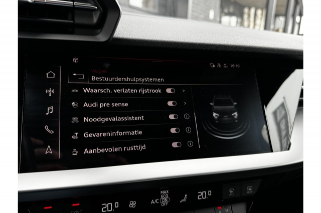Audi A3 Sportback 35 TFSI 150PK Automaat Business edition | ACC | Carplay | Navi | Trekhaak | €21.900,- incl. BTW Audi A3 Sportback 35 TFSI 150PK Automaat Business edition | ACC | Carplay | Navi | Trekhaak | €21.900,- incl. BTW
