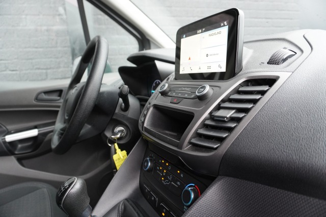 Ford Transit Connect 1.5 EcoBlue EURO 6 - Airco - Carkit - Camera - €10.900,- Excl.