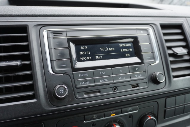 Volkswagen Transporter 2.0 TDI L2 Dubbele cabine EURO 6 - Airco - Cruise - PDC - €15.950,- Excl.