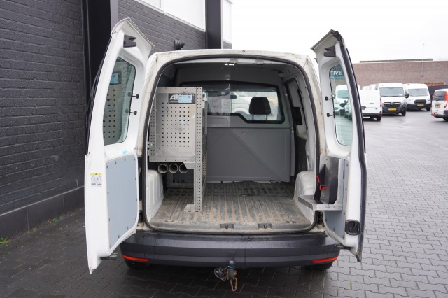 Volkswagen Caddy 2.0 TDI EURO 6 - Airco - Cruise - Trekhaak - €9.950,- Excl.